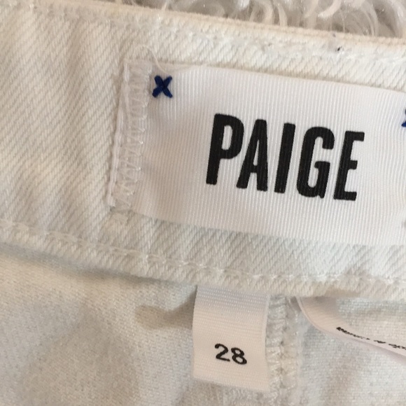 Paige • White denim shorts . Size 28 - Picture 4 of 8